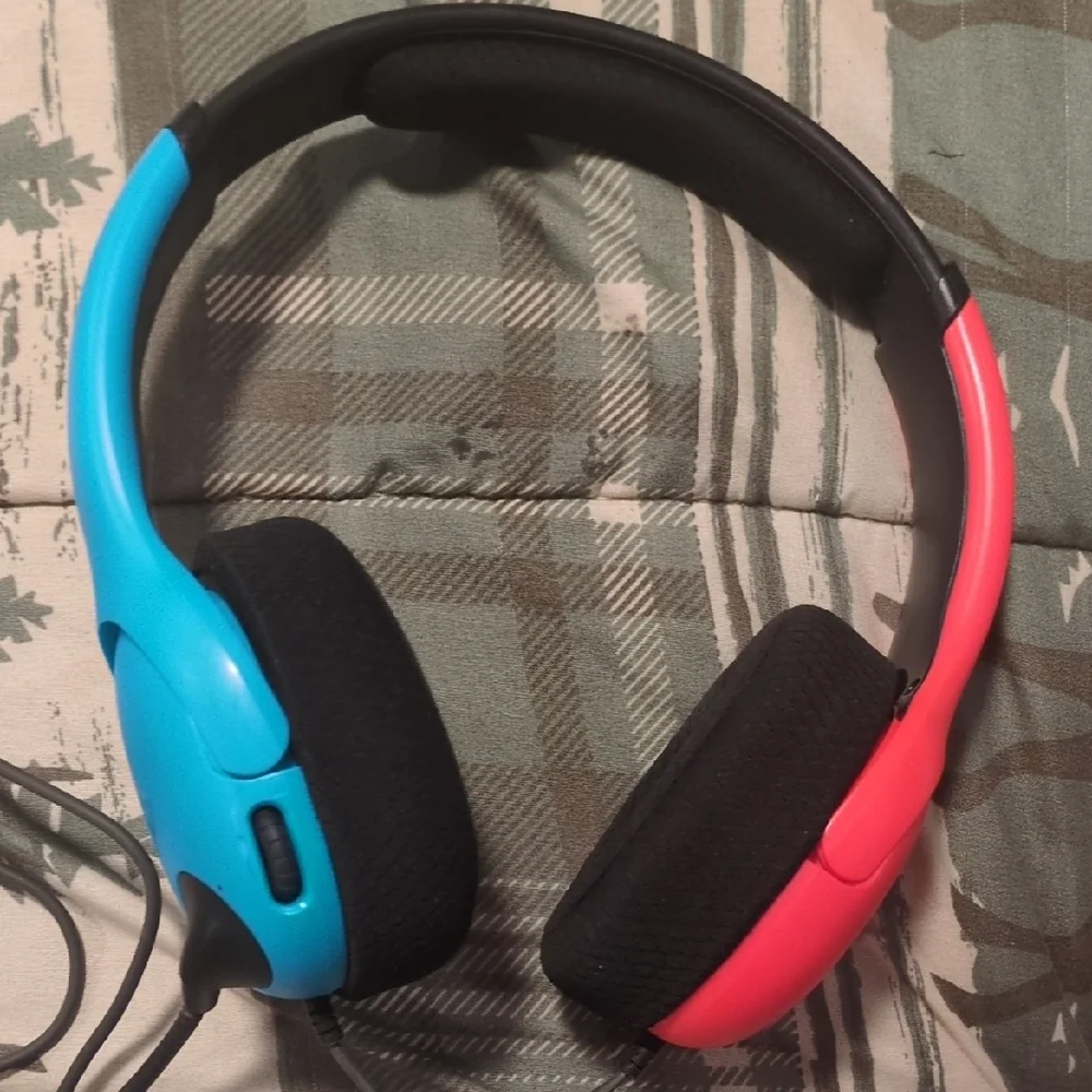 Nintendo Black and Blue Switch Headset
